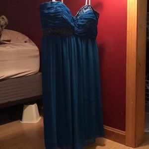 Blue strapless dress